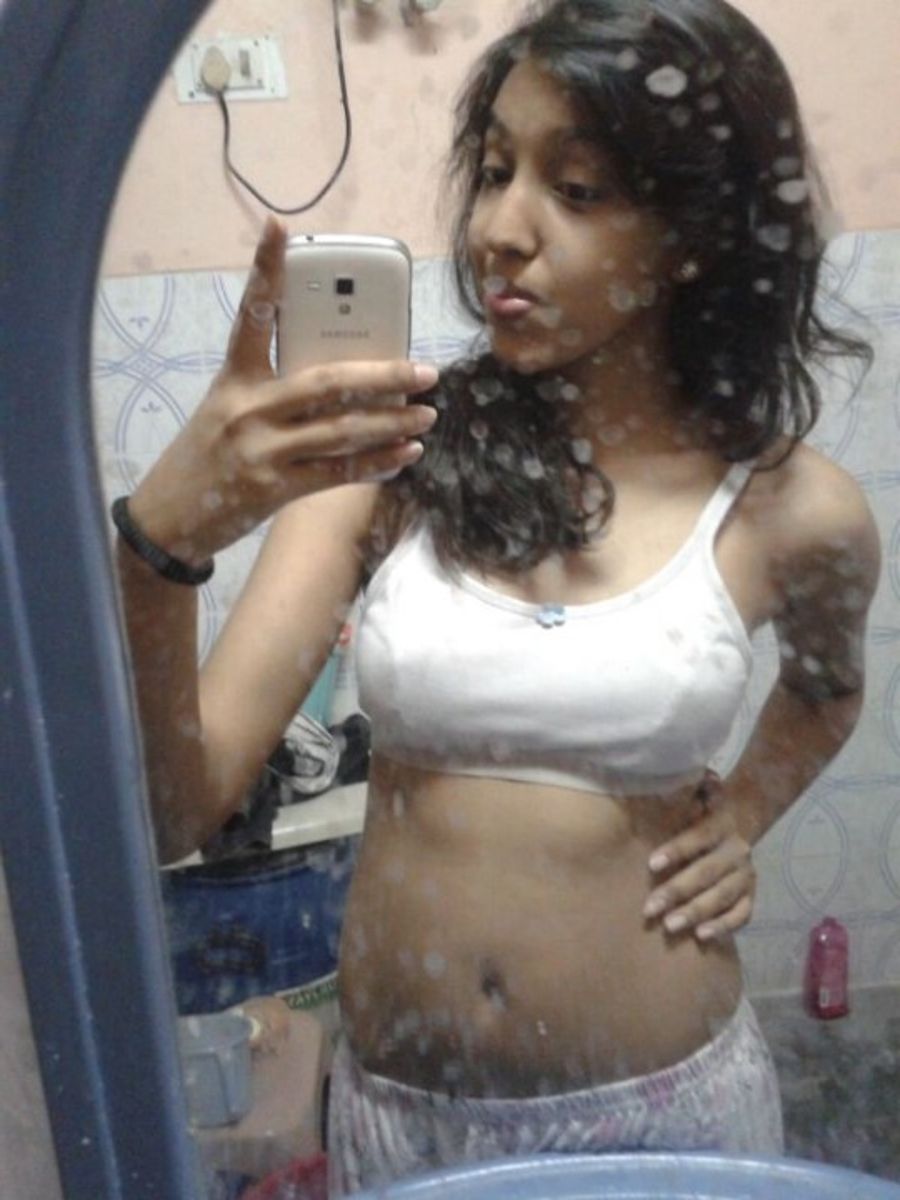 amateur indian hot girl nude selfie pictures & video