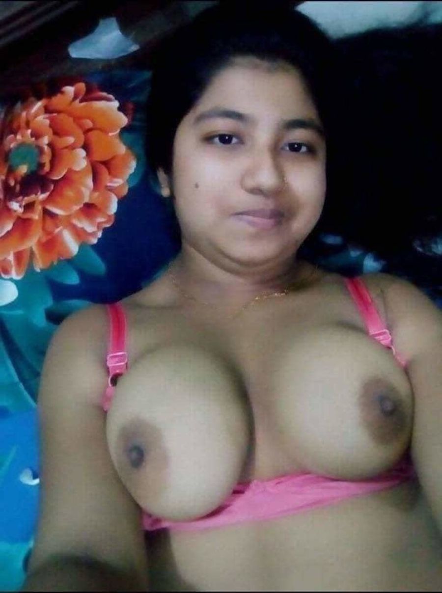 Naked Sexy Mexican Woman